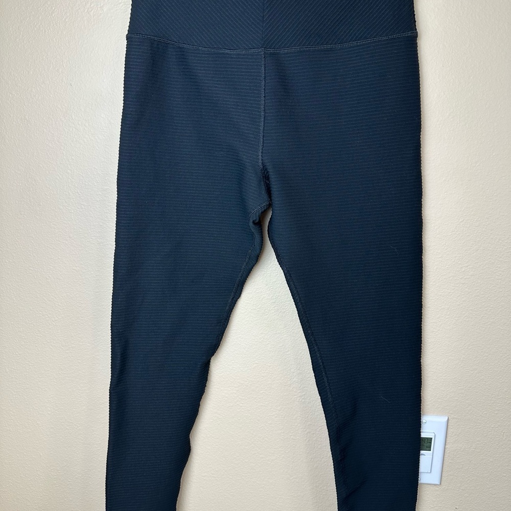 Glyder Blue High-Waisted Leggings - Picture 2 of 4